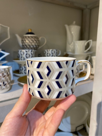 Tách trà morden times