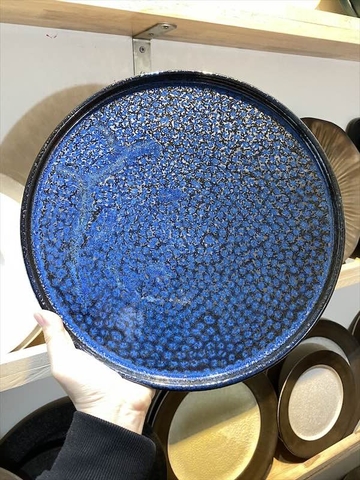 Dĩa tròn vành đứng 30cm xanh viền nâu kim sa tàn ong