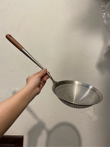 Vợt cán gỗ 18cm inox 304
