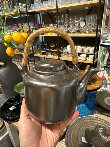 Ấm Trà Ngọc Trai Đen