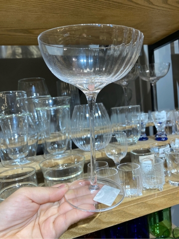 Ly cocktail kẻ sọc