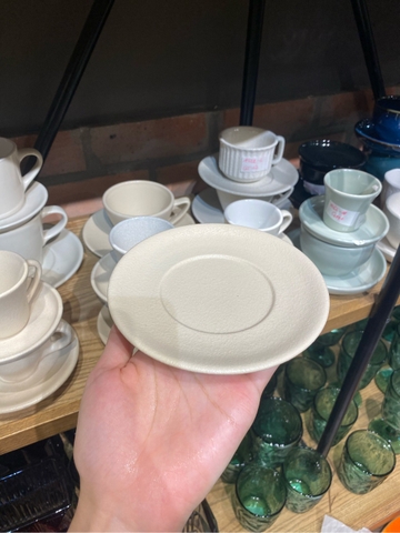 Dĩa lót Ca Capuchino 14.5cm màu be (Cái)