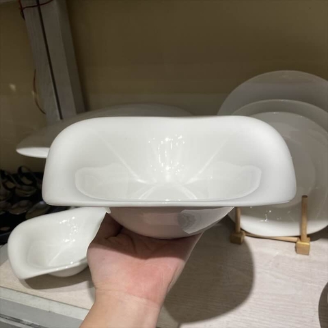 Tô trắng trơn vành lượn