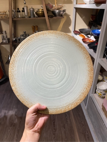 Dĩa bằng 30.5cm xanh ngọc matte viền nâu (MÀU MỚI)