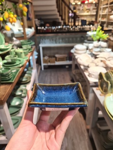 Dĩa chấm CN 10.2x7x2.8cm xanh viền nâu