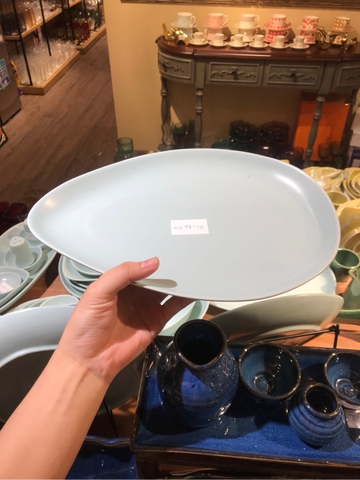 Dĩa dài 31x22cm xanh Lục Bảo