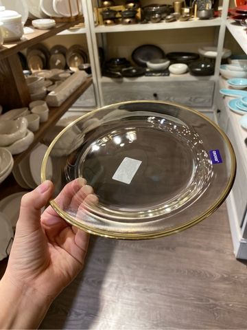 Đĩa thuỷ tinh trong viền vàng 21cm