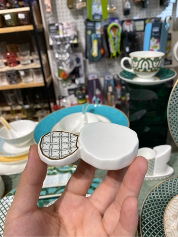 Gác đũa thìa Olympic Charter