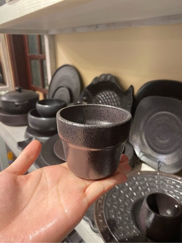 Ly trà đứng 140 ml màu đen (không vệt)