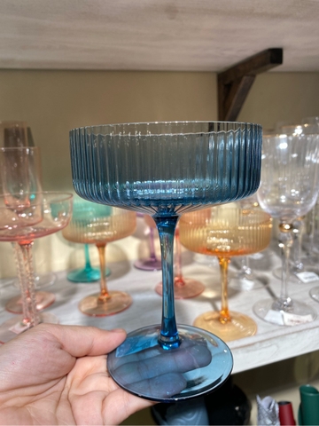 Ly cocktail kẻ màu