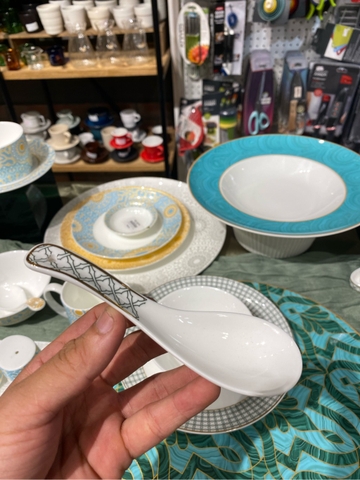 Thìa Olympic Charter