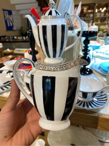 Rót sữa Pop modern