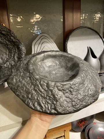 Tấm núi 8inch đen méo C341