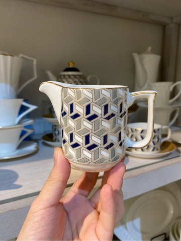 Rót sữa morden times