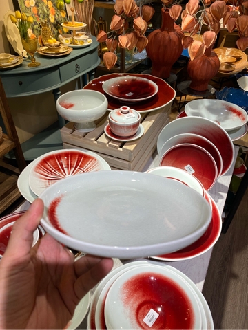 Đĩa có chân nhỏ 7.75inch Trăng Đỏ