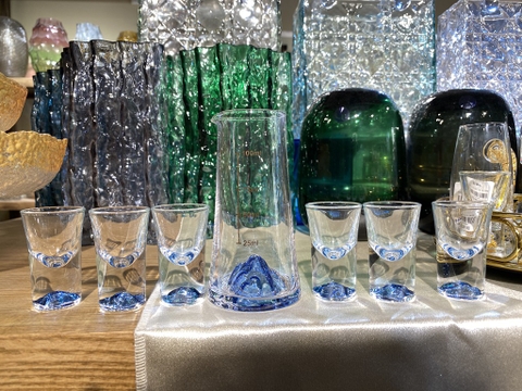 Bộ Rượu 6ly kèm bình rót