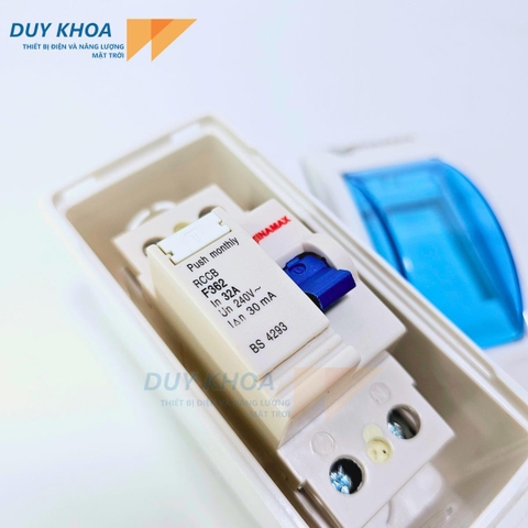 Cầu dao Aptomat Vinamax CB chống giật, chống dòng rò từ 32A đến 63A với hộp đựng nắp đậy