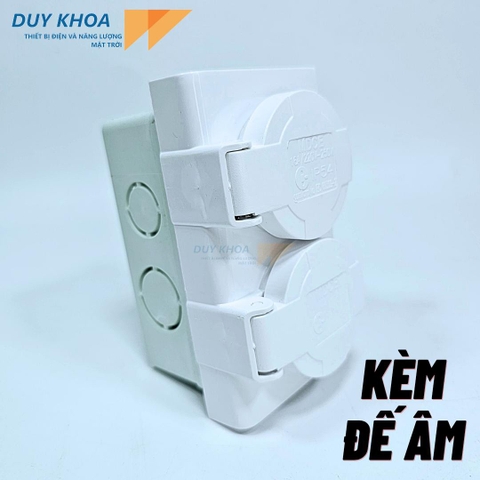 Ổ Cắm Đôi 3 Chấu Có Tiếp Địa Chống Nước IP54 32A/220V-250V MDCE