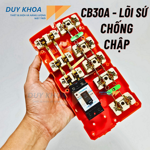 Ổ cắm điện chịu tải 8 lõi sứ Vinamax CB30A lõi sứ chống cháy nhựa chống vỡ