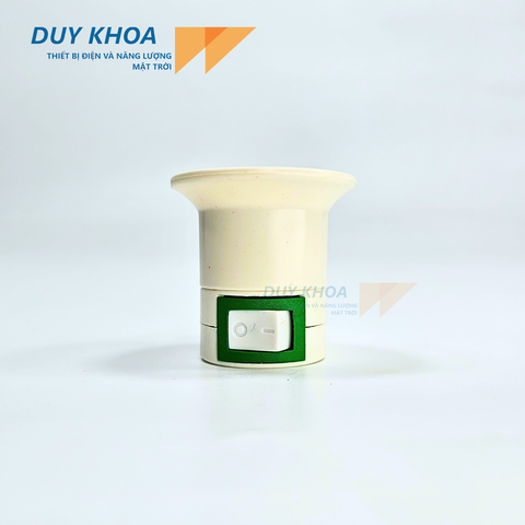 Đui đèn kèm công tắc cắm điện trực tiếp HINOKI