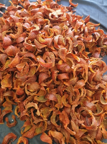 Tai Huyết Cam đẹp