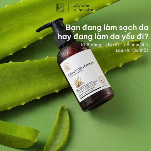 "Sự nâng niu dịu dàng từ lô hội tươi – để mỗi lần rửa mặt là một lần da được vỗ về."