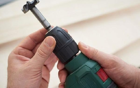 Cách tháo lắp mũi khoan đơn giản