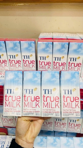 sữa Th true milk vị dâu