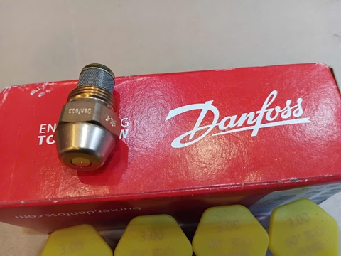 PÉP PHUN DẦU- KIM PHUN - OIL NOZZLE  Hãng DANFOSS