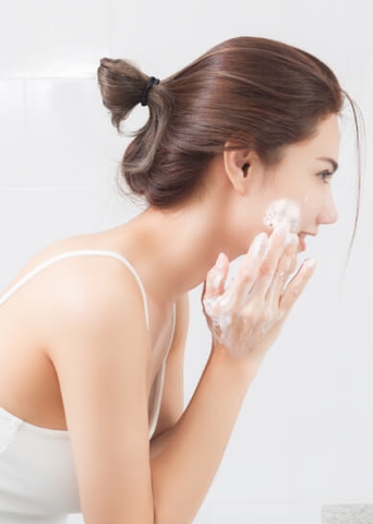 Bí kíp da mịn dáng xinh nằm trong 8 loại trà thiên nhiên này