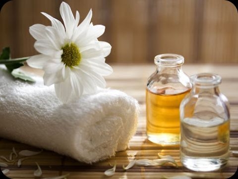 Các loại đèn và máy phát âm nhạc