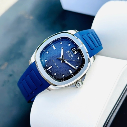 MIDO MULTIFORT TV BIG DATE M049.526.17.041.00