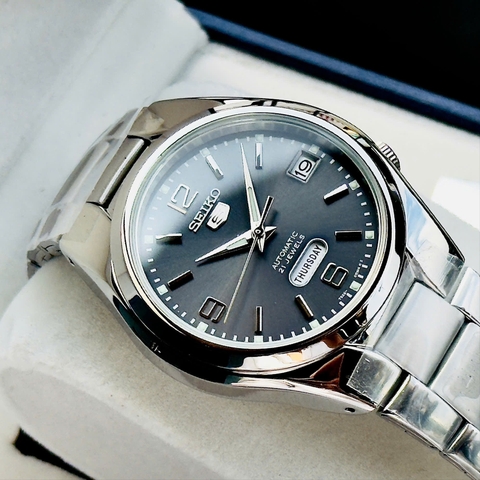 ĐỒNG HỒ NAM SEIKO 5 AUTOMATIC SNK621K1