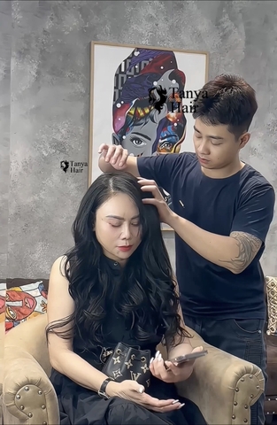 KIỂU TÓC XOĂN BUNG