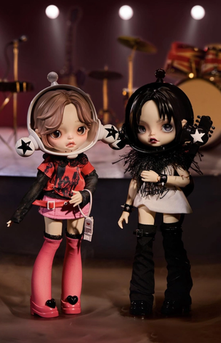 SKULLPANDA Osaki and Komatsu Nana Action Figure