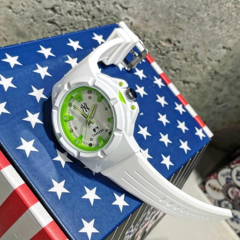 MLB Watch MLB-NY619-4
