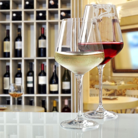 Bộ Ly Thủy Tinh Làm Quà Tặng Noel: Tinh Tế, Thiết Thực Và Sang Trọng