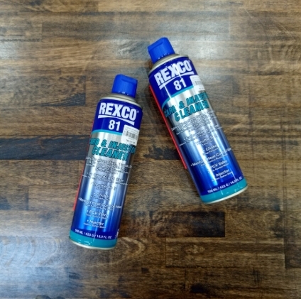 Chất tẩy rửa hệ thống phun nhiên liệu và bộ chế hòa khí REXCO 81 CARB & INJECTOR CLEANER 300 ML/ 225 G/ 10.1 FL OZ