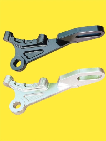 Pát sau Ex 135 heo lỗ trụ chân 100