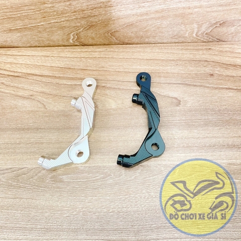 Pát trước Sirius đĩa 220mm xài heo 4 Pis 81 racing