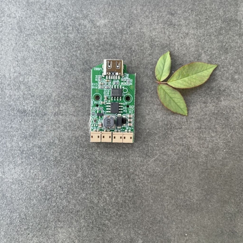 Mạch sạc quạt đeo cổ 3.7v giắc sạc typeC