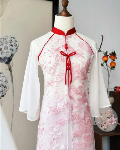 Áo dài Tứ thân hồng đào sương mai viền đỏ