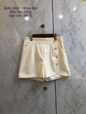 Quần Short 4 cúc Trắng