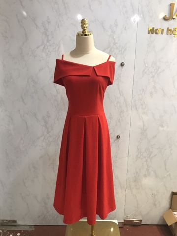 Váy cổ lá trễ 2 dây cao cấp đỏ M