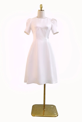 Váy lụa ép hai mặt cao cấp cổ tròn tay bồng Trắng