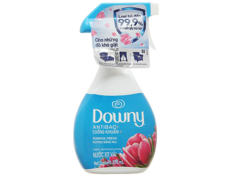 Bình xịt Downy Nắng mai 370ML