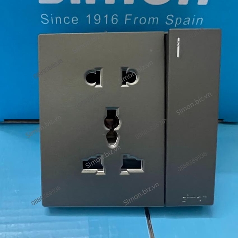 Bộ ổ cắm 3 chấu đa năng và ổ cắm 2 chấu thường kèm 1 công tắc  đơn 1 chiều mặt vuông màu Xám (grey) cao cấp Simon S6 581080-61