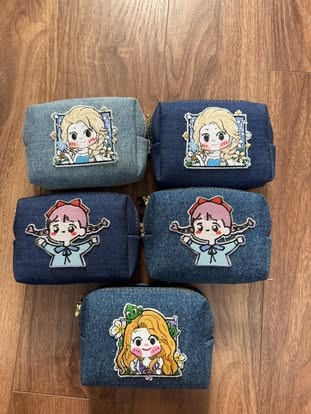Ví cầm tay mini thêu máy stickers 165