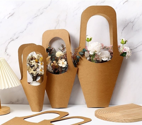 SET 5 BAO BÌ GIẤY ĐỰNG HOA CAO CẤP CÓ QUAI XÁCH – TÚI GIẤY KRAFT GÓI HOA SANG TRỌNG T.CRAFT HOUSE