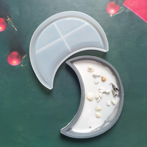 KHUÔN SILICON LOẠI 1 CAO CẤP LÀM SÁP THƠM, RESIN,THẠCH CAO, XÀ PHÒNG HÌNH TRĂNG KHUYẾT T.CRAFT HOUSE